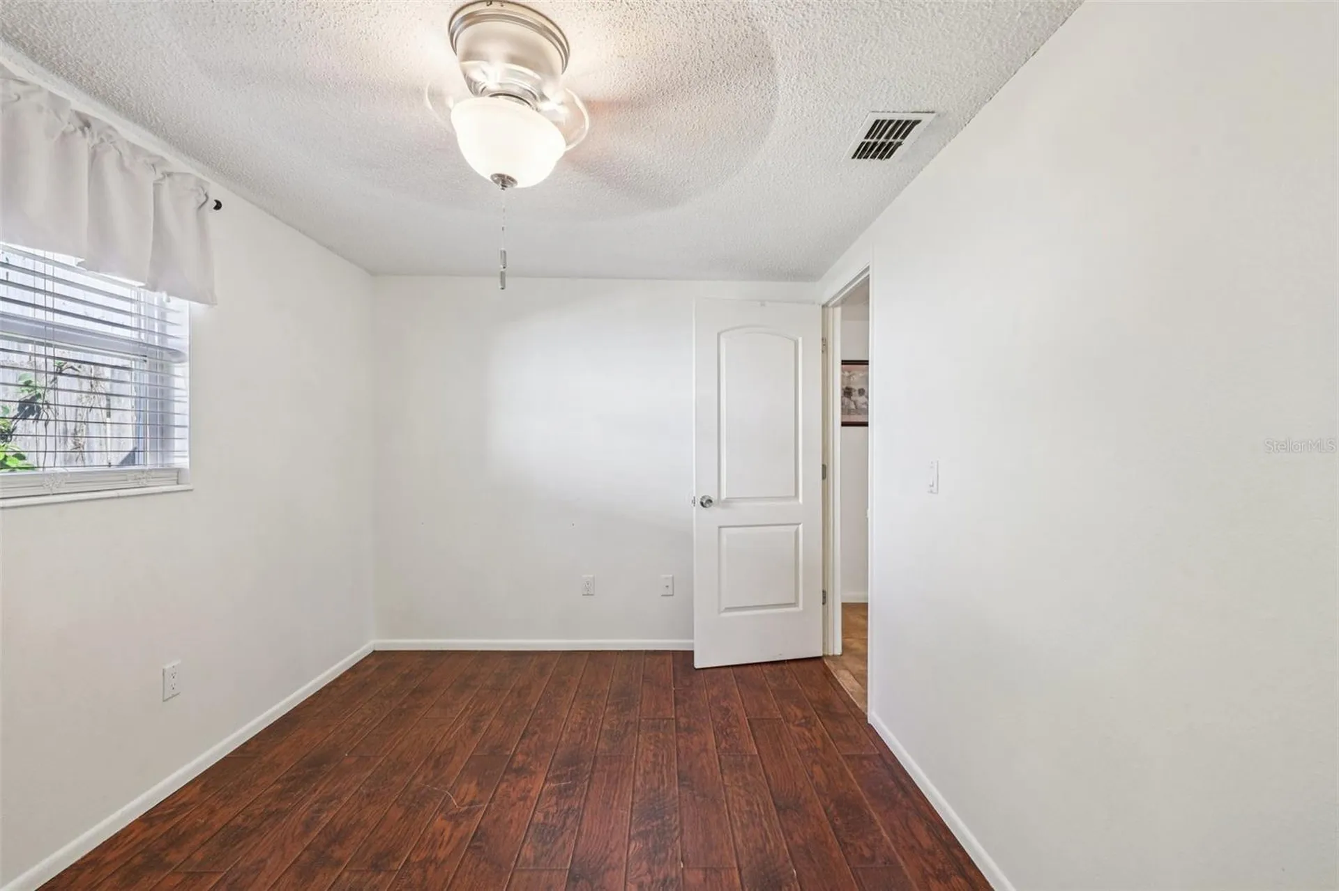 1013 Oakhill Street Seffner FL 33584