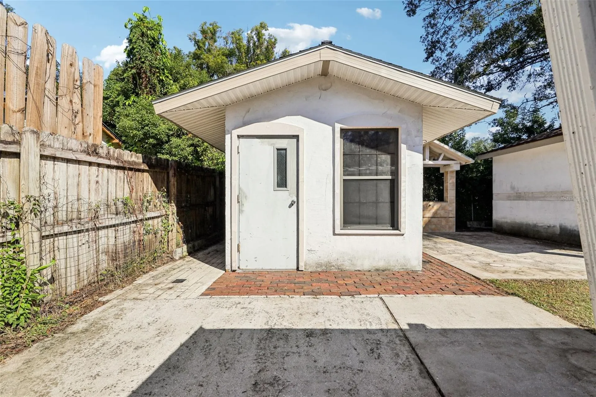 1013 Oakhill Street Seffner FL 33584
