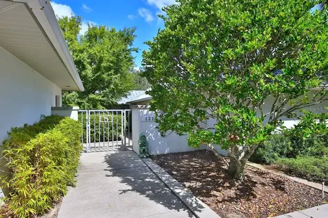 1212 SW 80th Street Ocala FL 34476