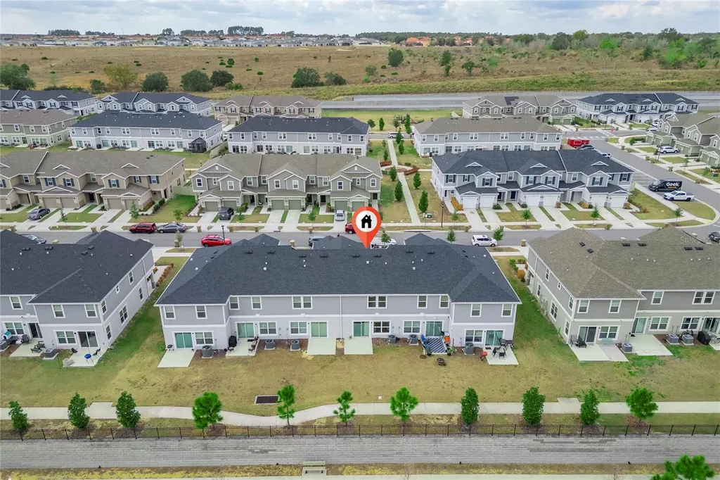 697 Stoney Pointe Circle Davenport FL 33896