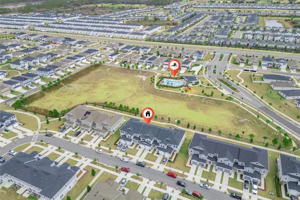 697 Stoney Pointe Circle Davenport FL 33896