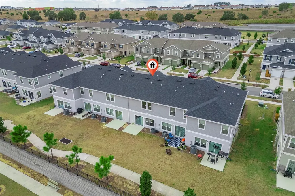 697 Stoney Pointe Circle Davenport FL 33896