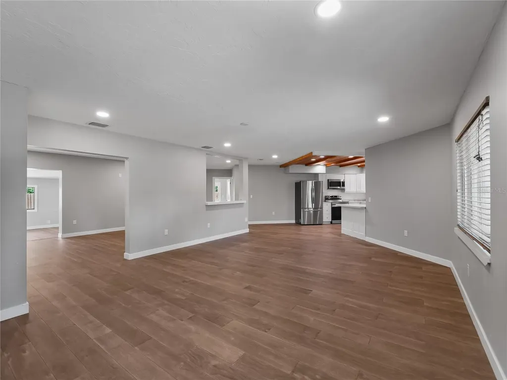 32 Bay Avenue Osprey FL 34229