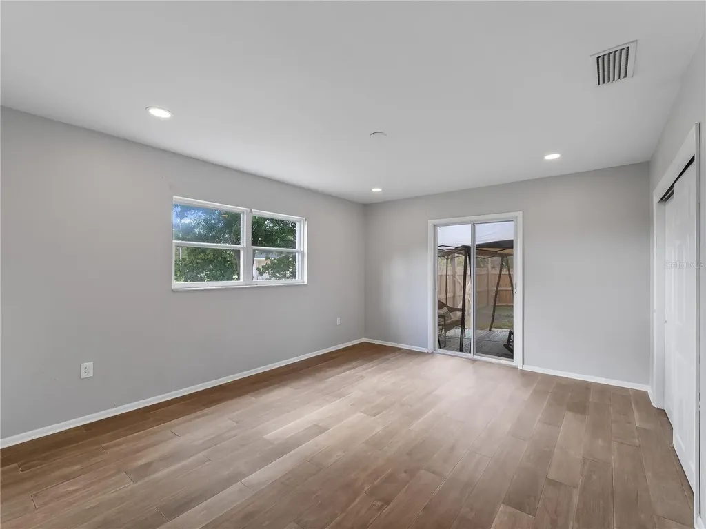 32 Bay Avenue Osprey FL 34229