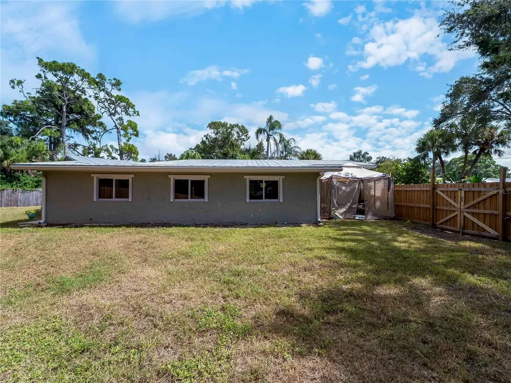 32 Bay Avenue Osprey FL 34229