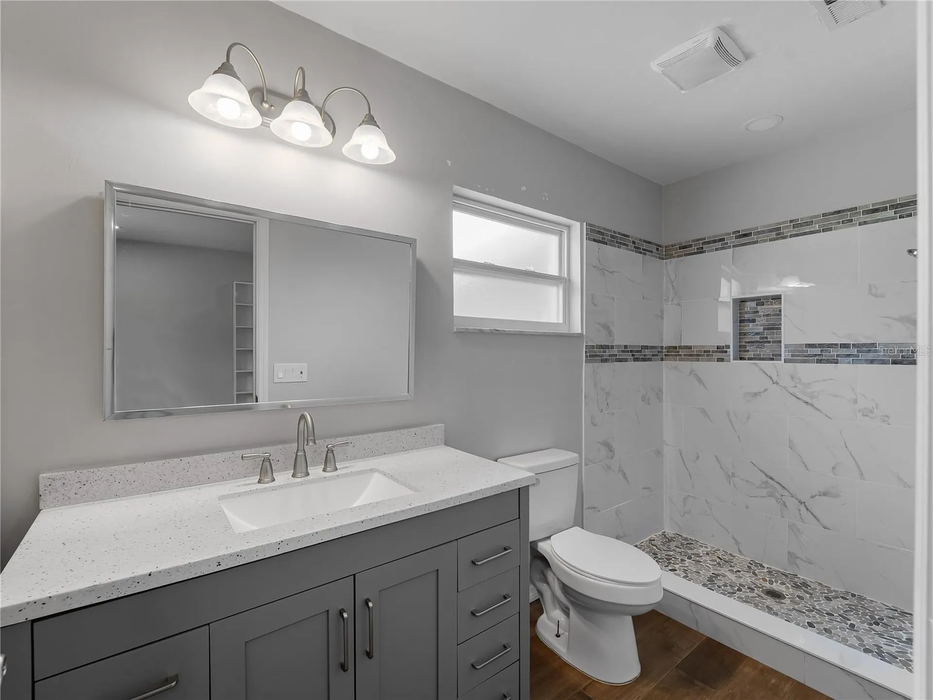 32 Bay Avenue Osprey FL 34229