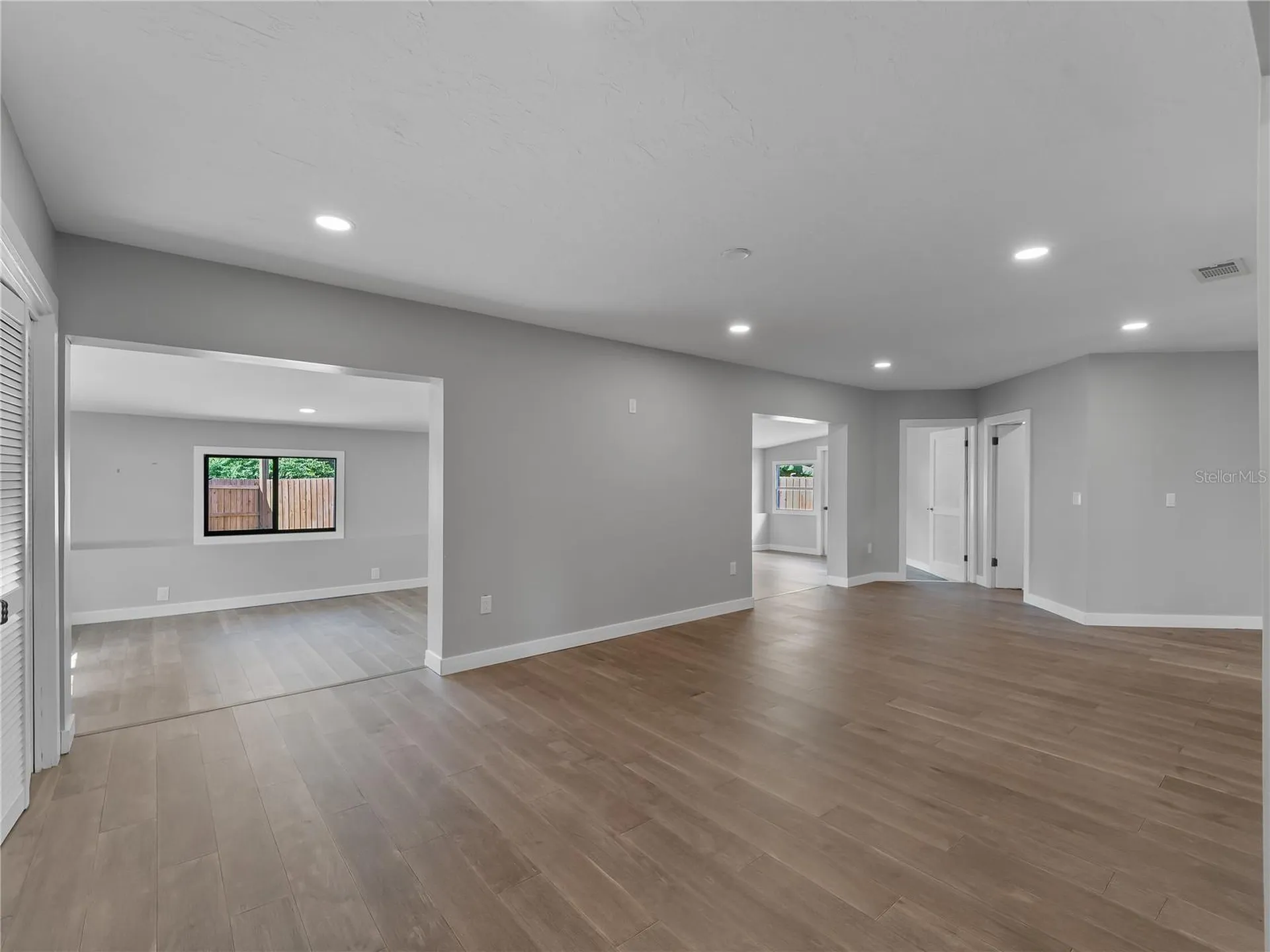 32 Bay Avenue Osprey FL 34229