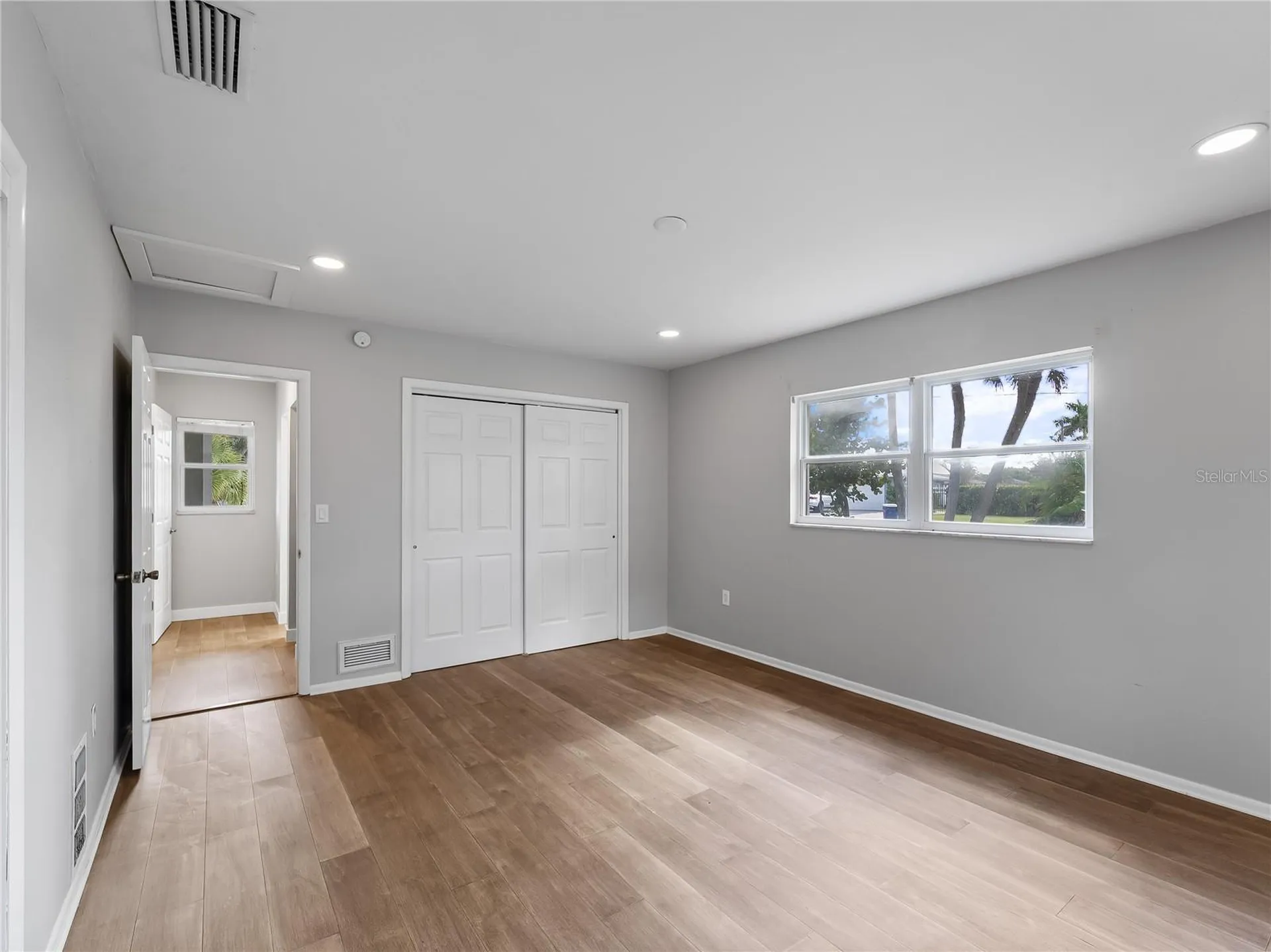 32 Bay Avenue Osprey FL 34229