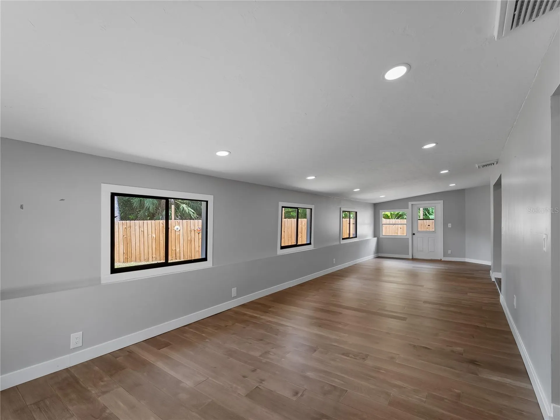 32 Bay Avenue Osprey FL 34229