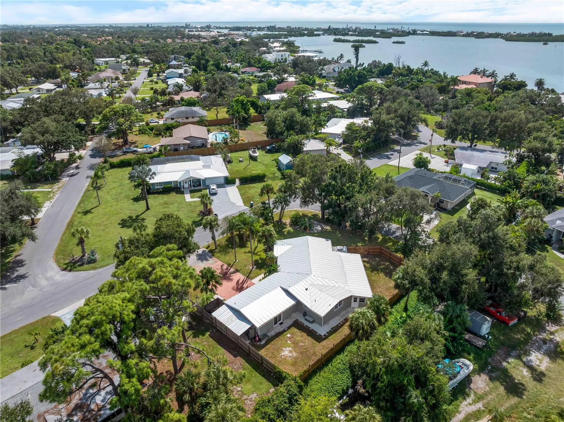 32 Bay Avenue Osprey FL 34229
