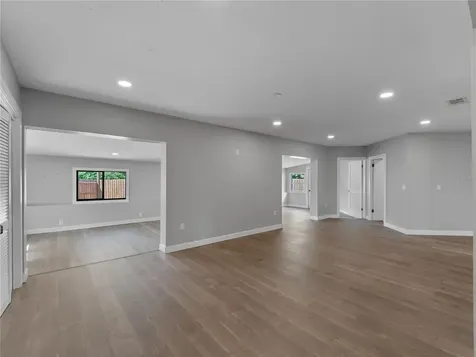 32 Bay Avenue Osprey FL 34229