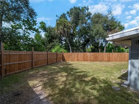 32 Bay Avenue Osprey FL 34229