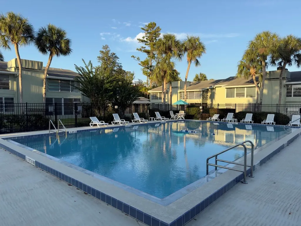 559 B Fairways Circle Ocala FL 34472