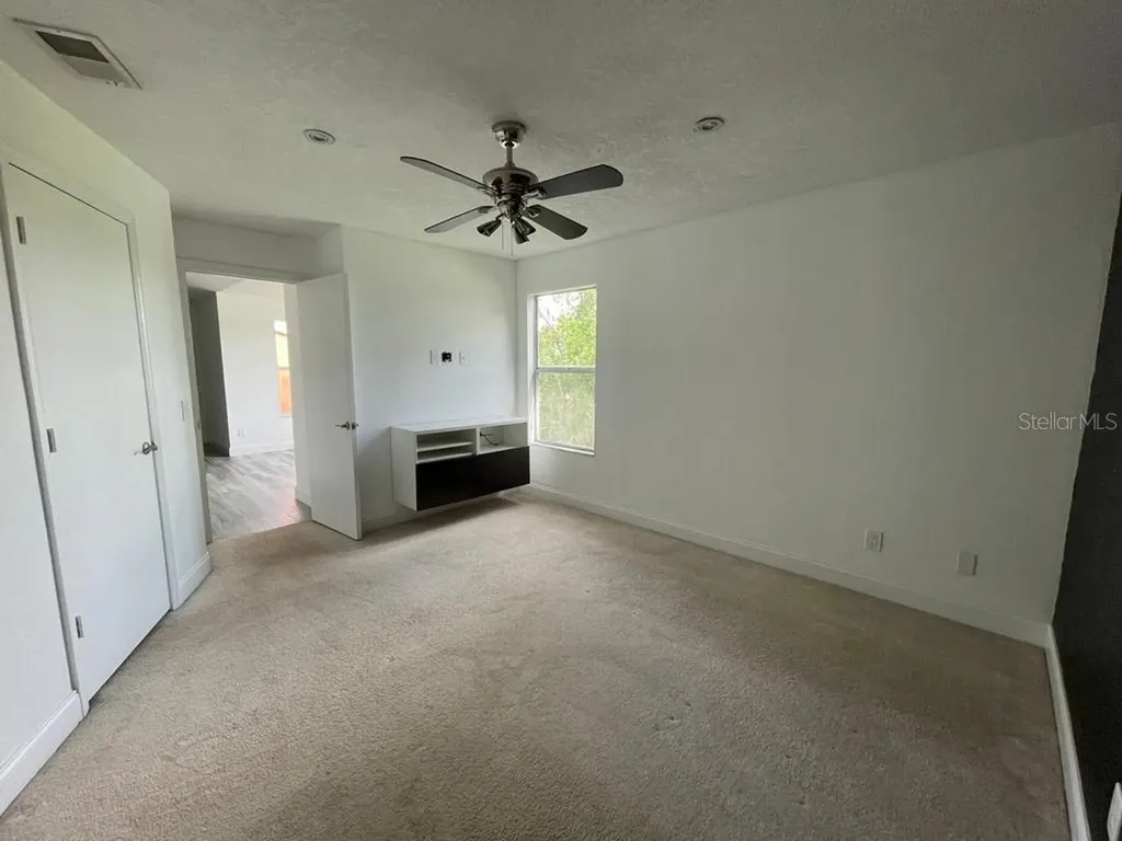 5140 Conroy Road Orlando FL 32811