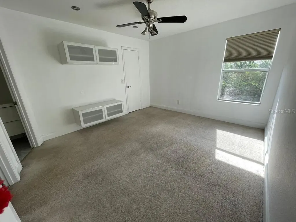 5140 Conroy Road Orlando FL 32811