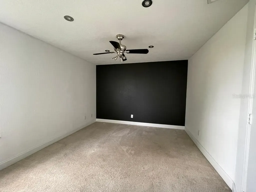 5140 Conroy Road Orlando FL 32811