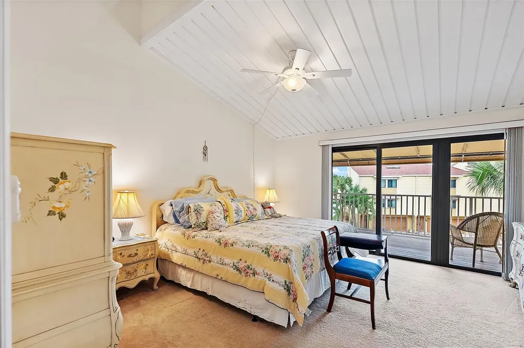 551 Sandy Hook Road Treasure Island FL 33706