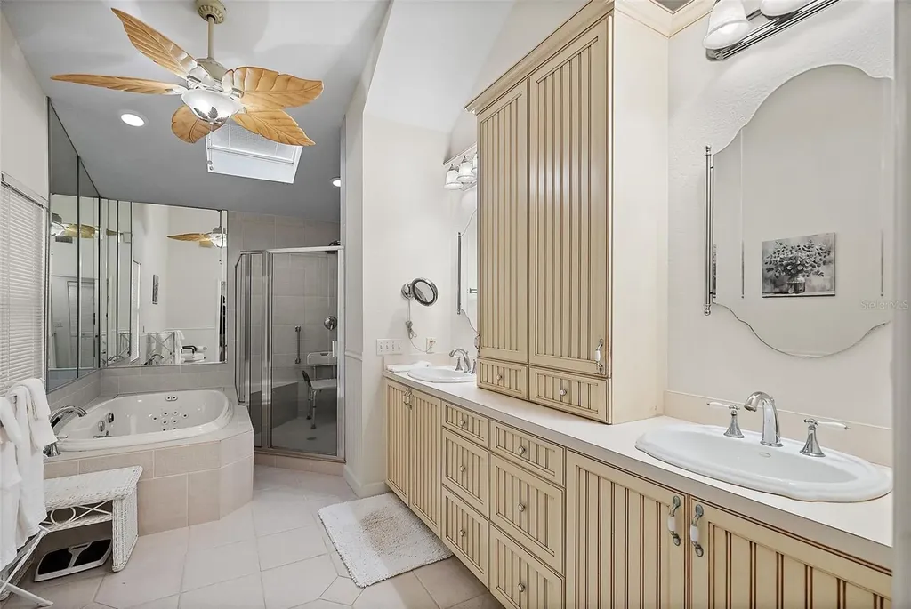 551 Sandy Hook Road Treasure Island FL 33706