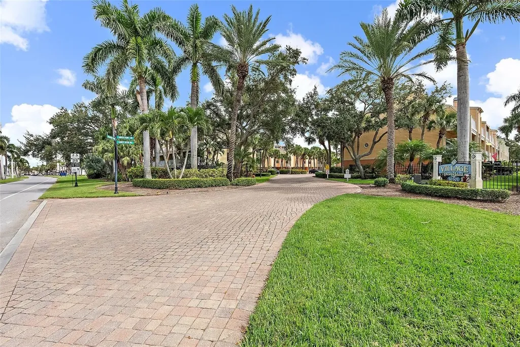 551 Sandy Hook Road Treasure Island FL 33706