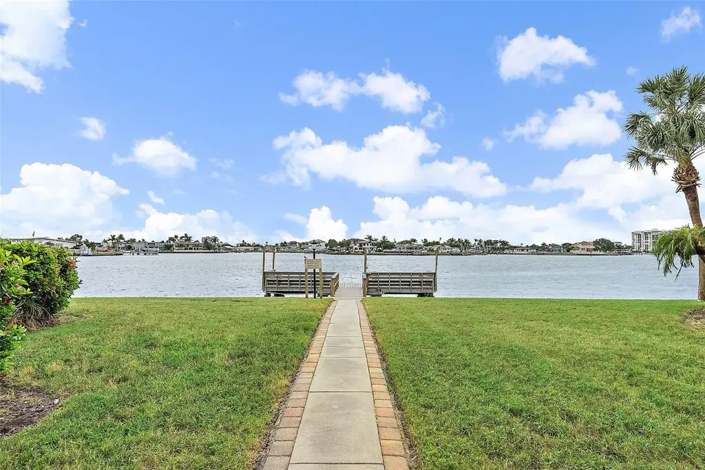 551 Sandy Hook Road Treasure Island FL 33706