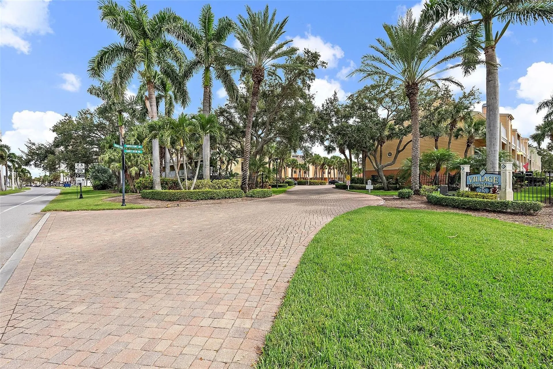 551 Sandy Hook Road Treasure Island FL 33706
