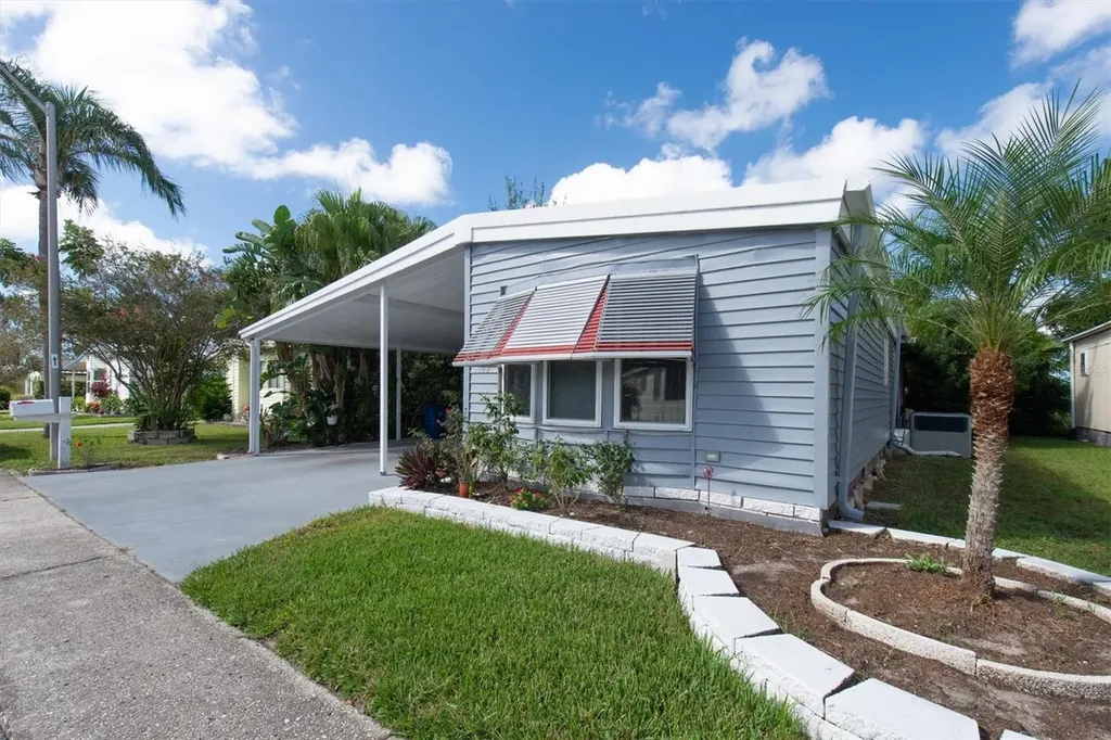 347 Canal Way Oldsmar FL 34677