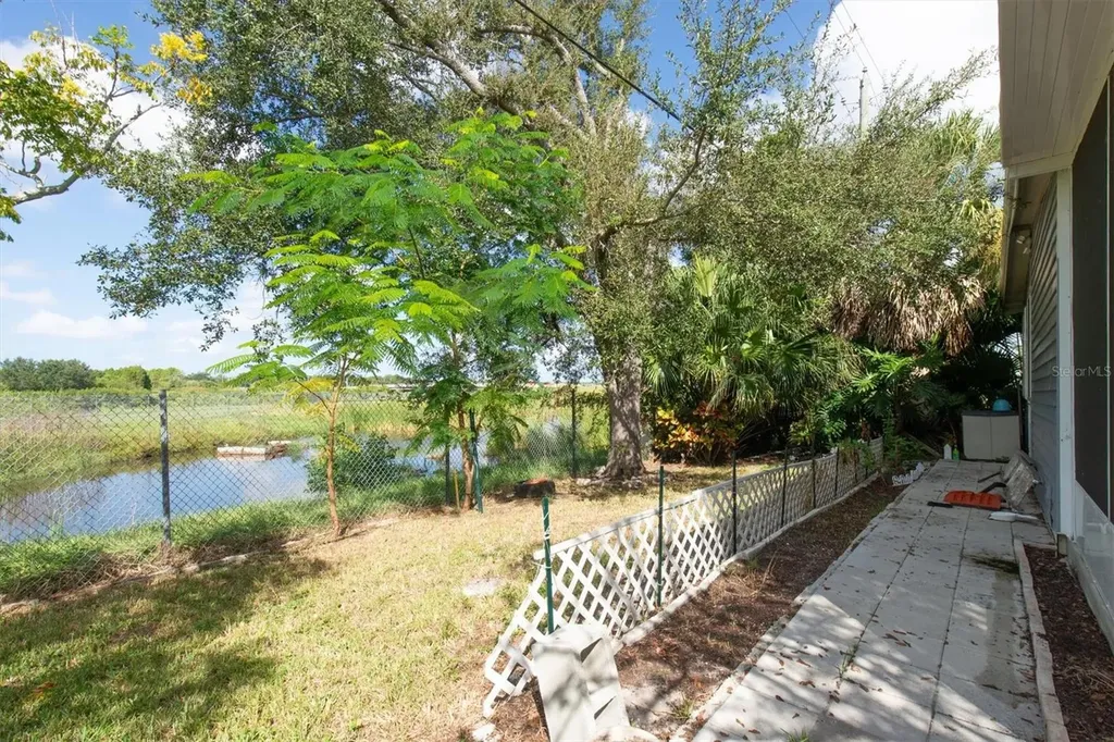 347 Canal Way Oldsmar FL 34677
