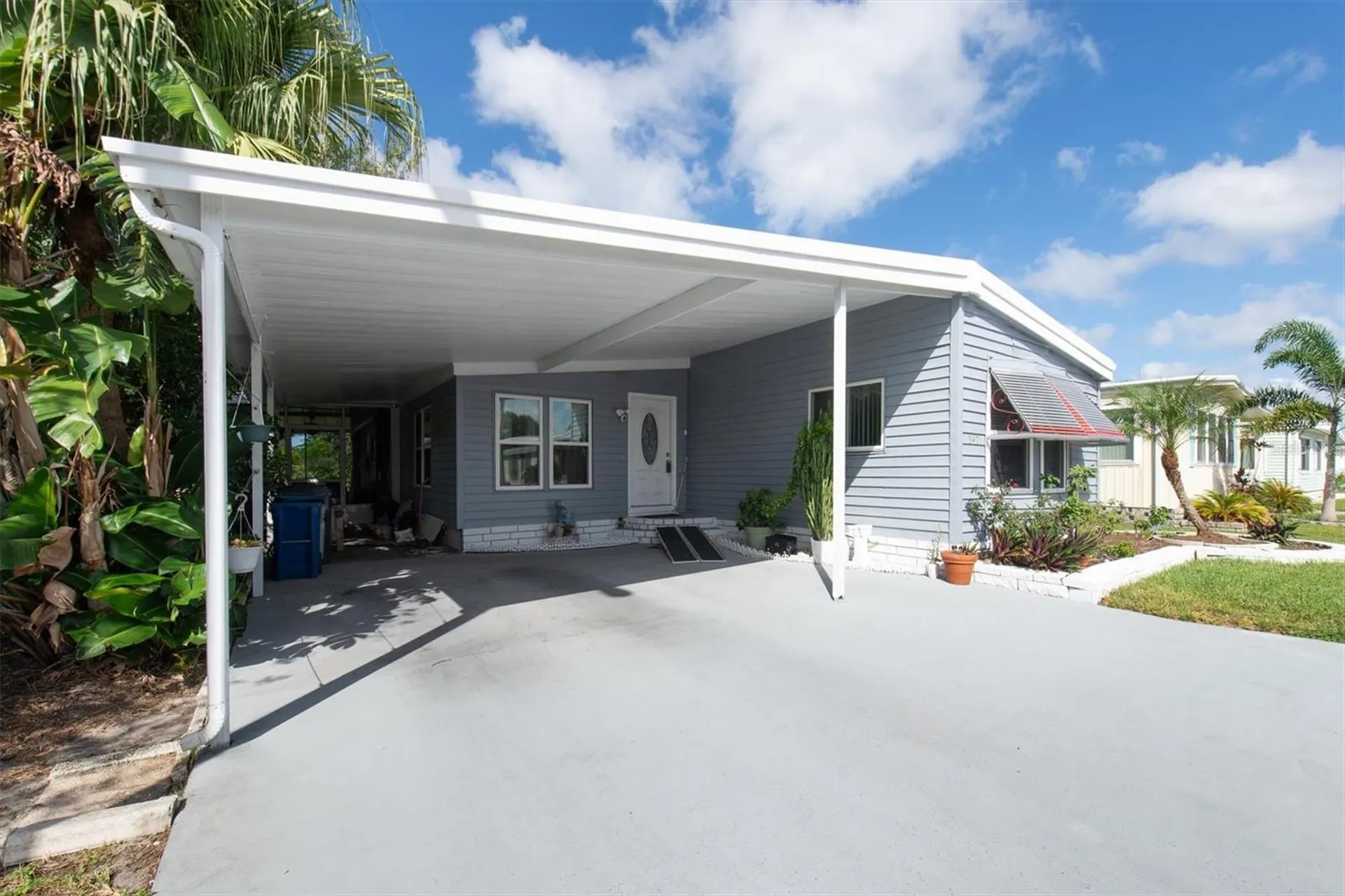 347 Canal Way Oldsmar FL 34677