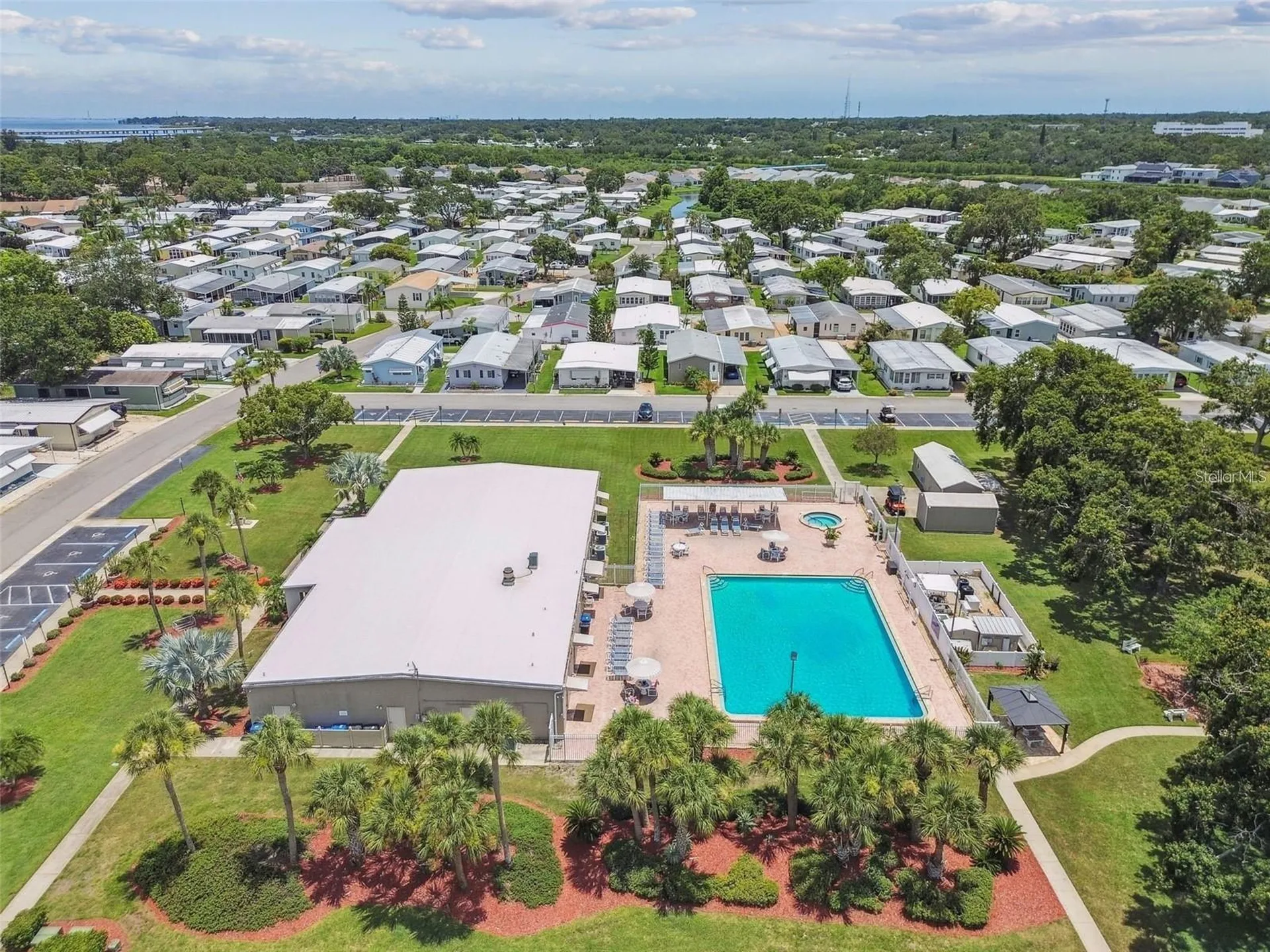 347 Canal Way Oldsmar FL 34677