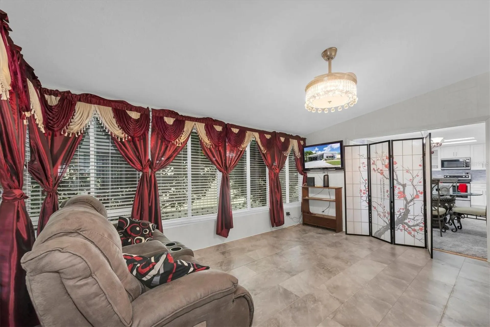 347 Canal Way Oldsmar FL 34677