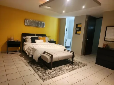 1260 Urb Plaza De La Fuente Toa Alta PR 00953