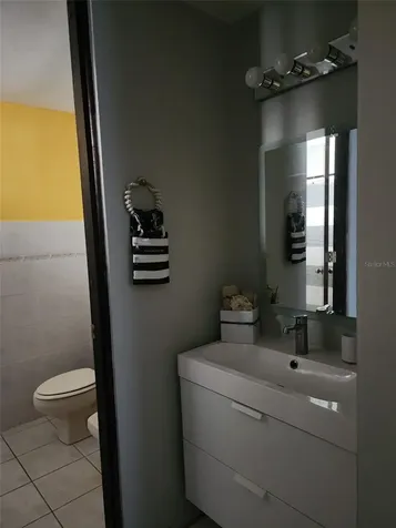 1260 Urb Plaza De La Fuente Toa Alta PR 00953