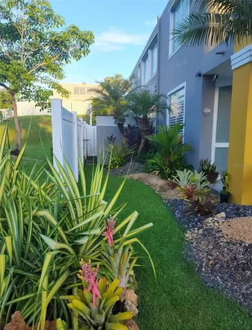 1260 Urb Plaza De La Fuente Toa Alta PR 00953