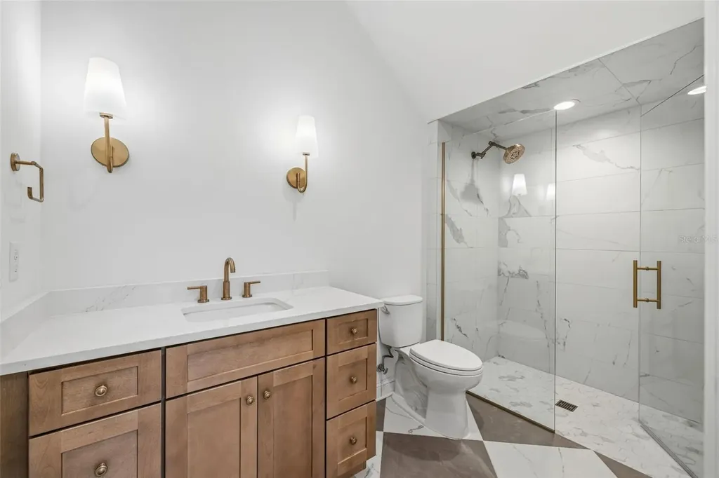 2815 W Leila Avenue Tampa FL 33611