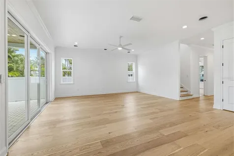 2815 W Leila Avenue Tampa FL 33611