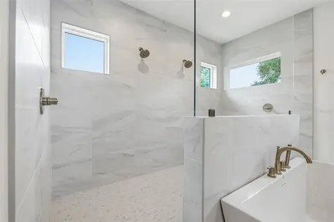 2815 W Leila Avenue Tampa FL 33611