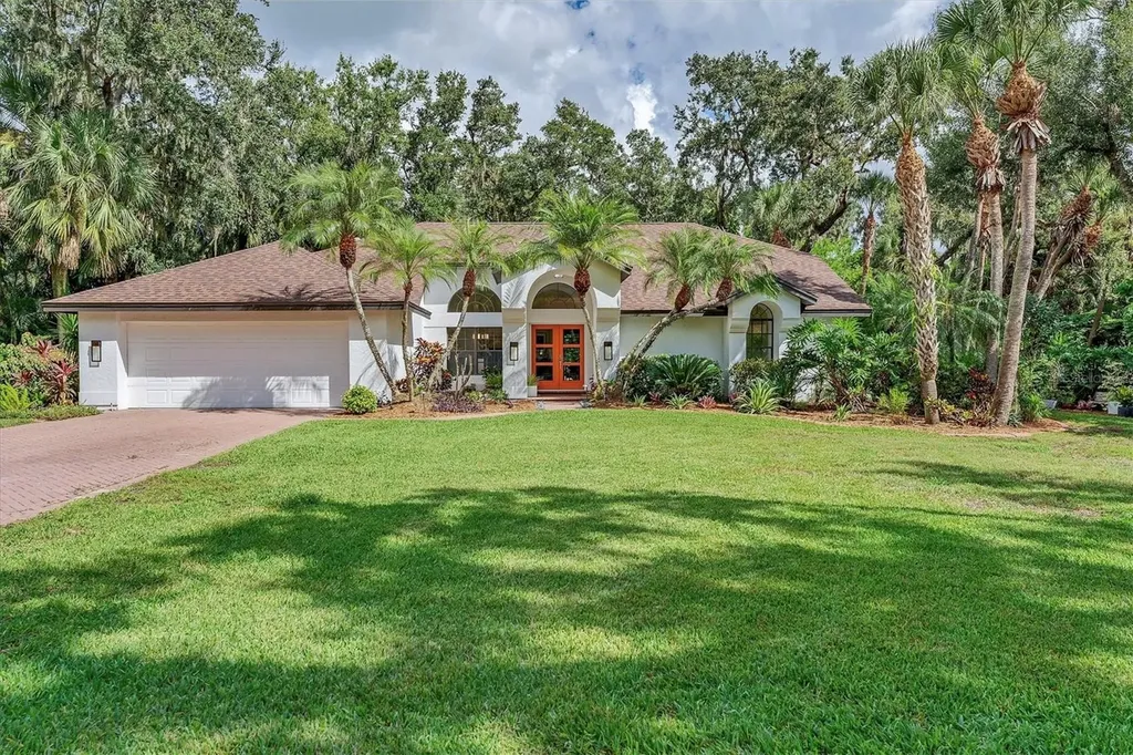 8704 Misty Creek Drive Sarasota FL 34241