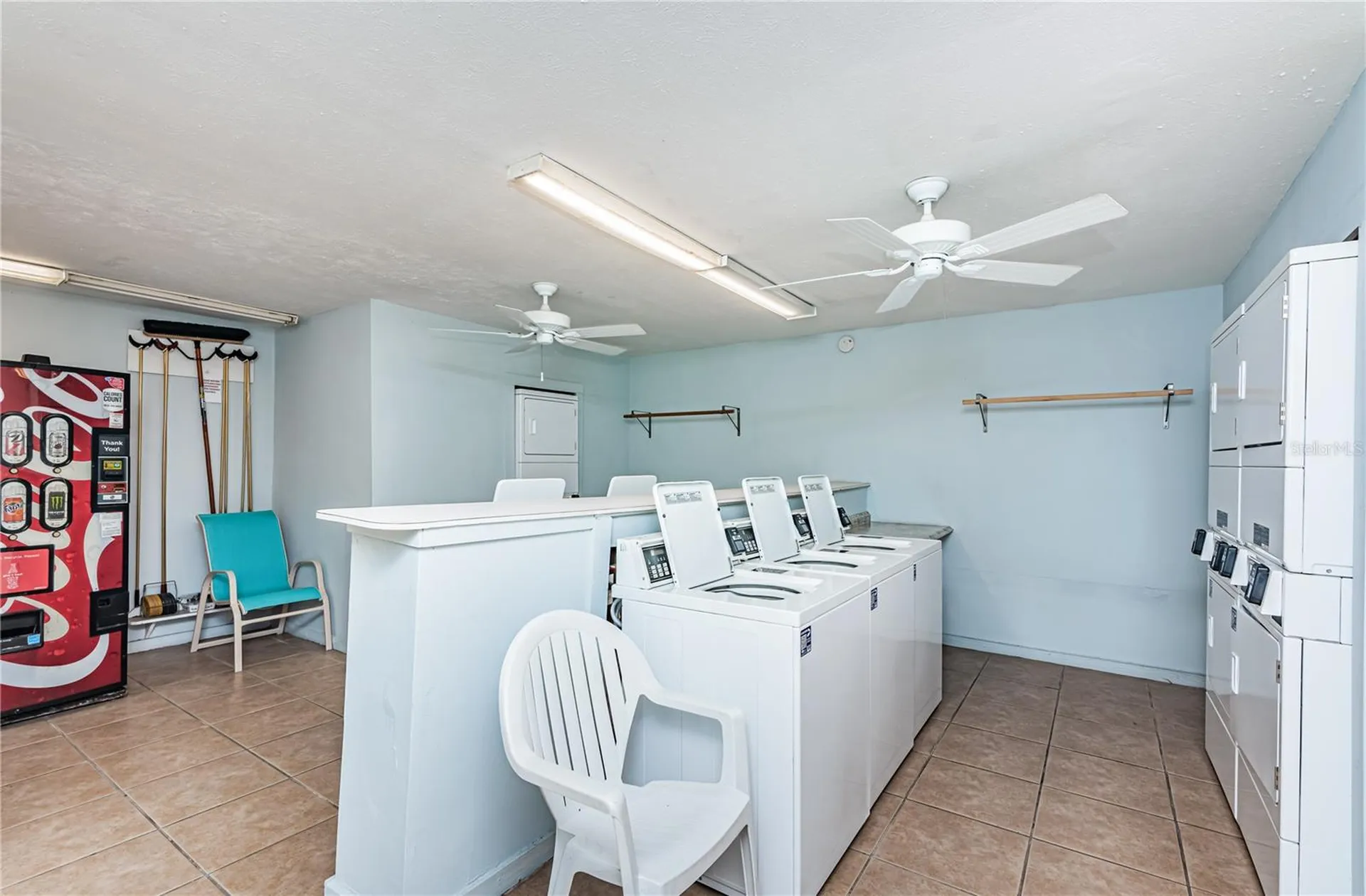 3735 42nd Way S St Petersburg FL 33711