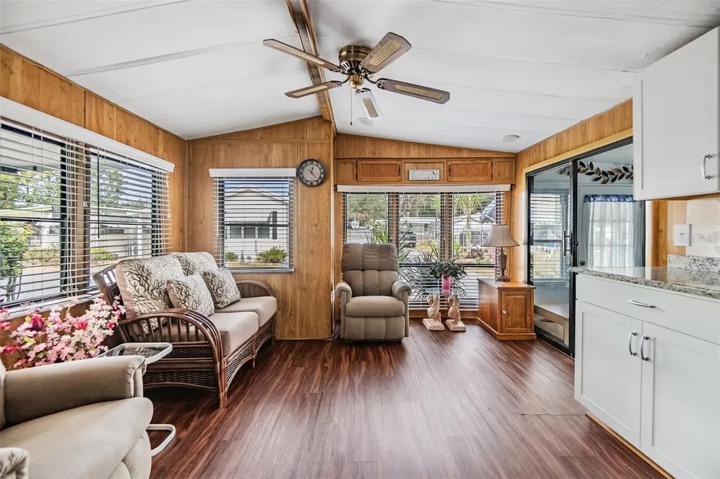 39334 Maher Drive Zephyrhills FL 33542