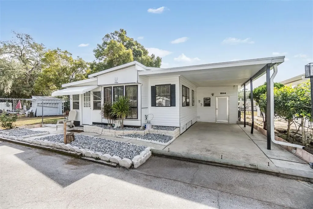 39334 Maher Drive Zephyrhills FL 33542