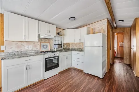 39334 Maher Drive Zephyrhills FL 33542
