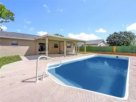 7480 118th Terrace Largo FL 33773