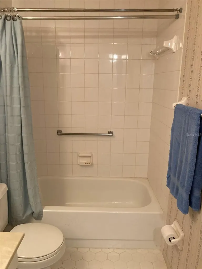 8174 N Terrace Garden Drive N St Petersburg FL 33709