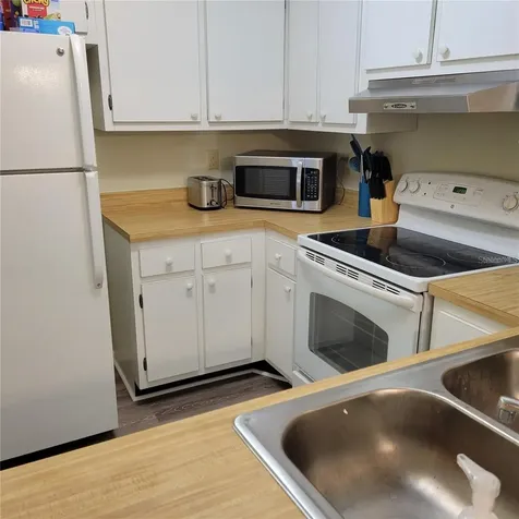 3275 Beneva Road Sarasota FL 34232