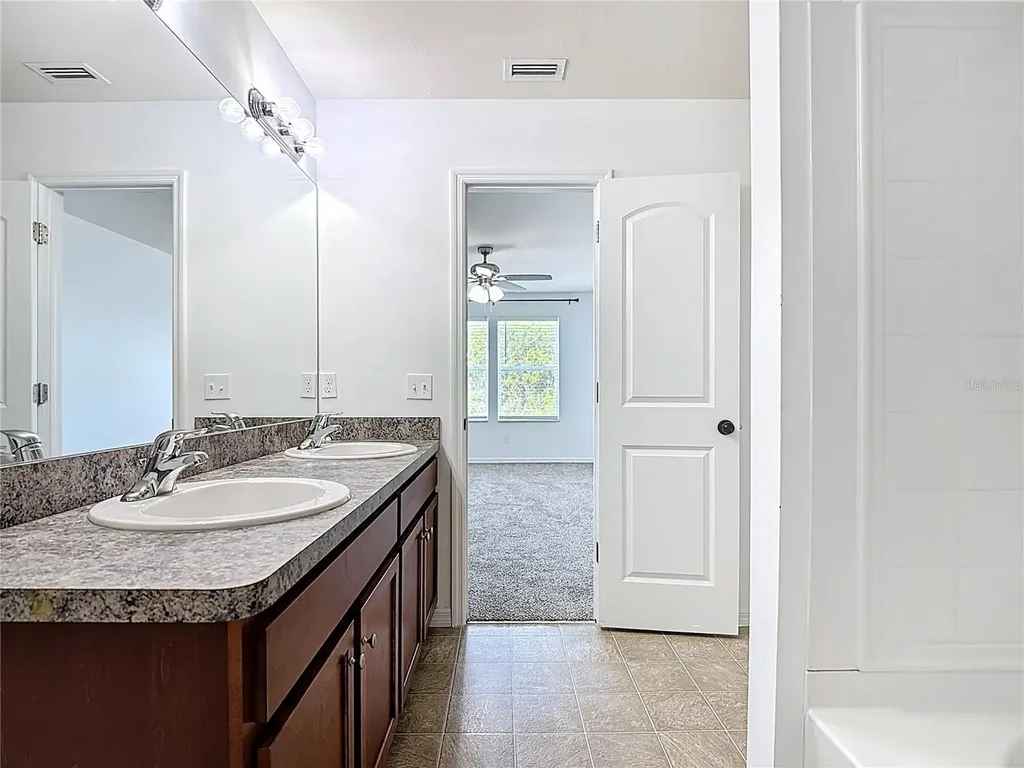 4413 SW 15th Place Cape Coral FL 33914