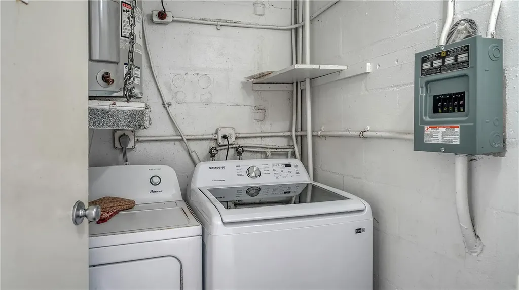 6144 Midnight Pass Road Sarasota FL 34242