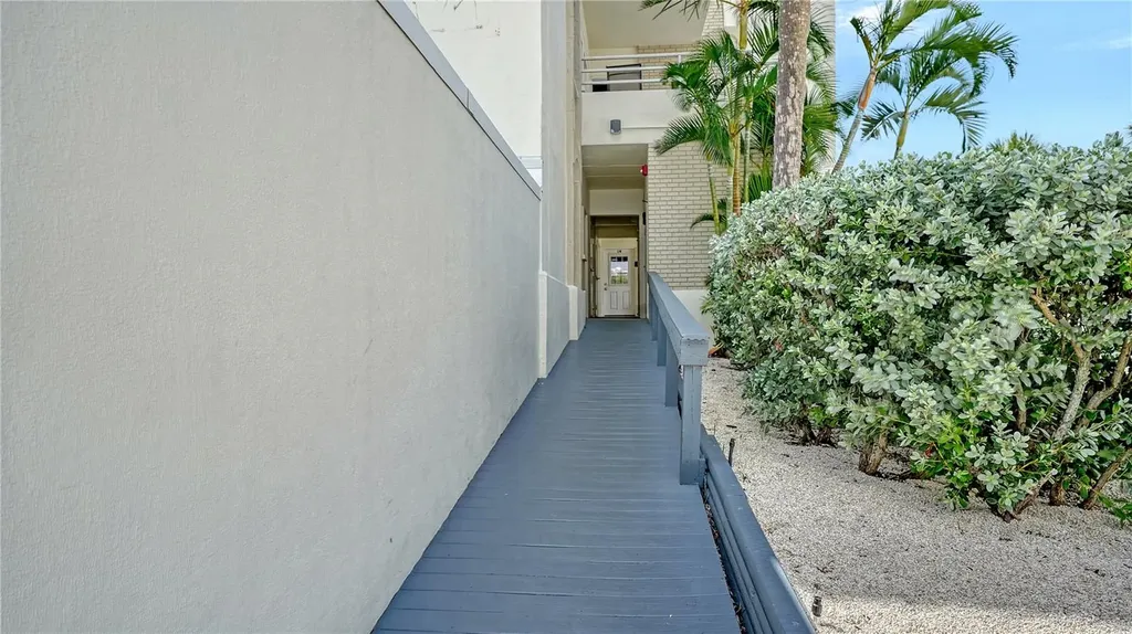 6144 Midnight Pass Road Sarasota FL 34242