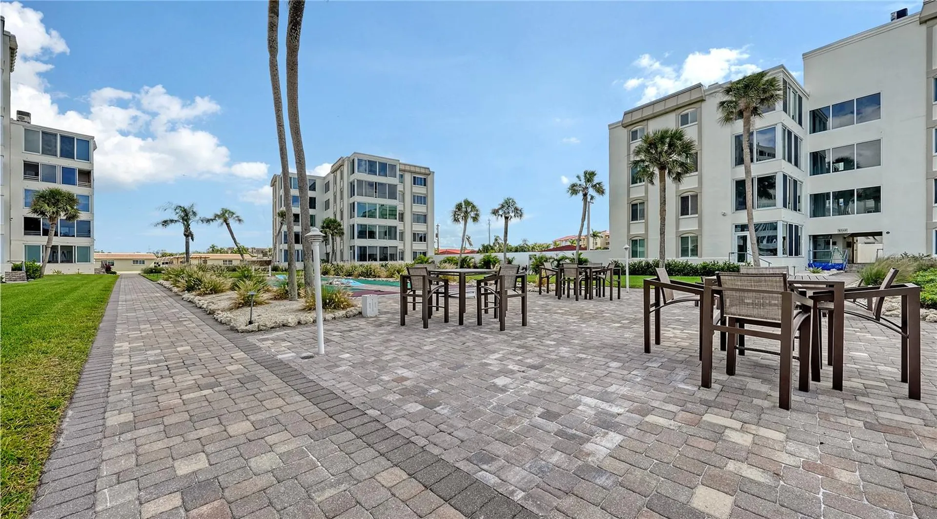 6144 Midnight Pass Road Sarasota FL 34242
