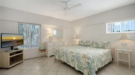 6144 Midnight Pass Road Sarasota FL 34242
