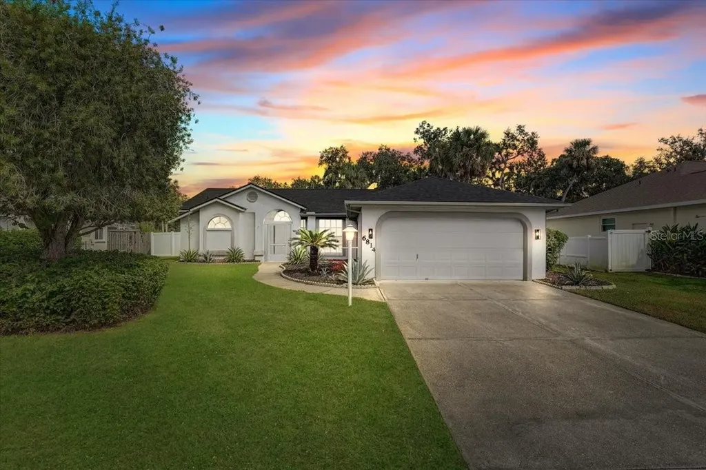 6814 67th Street Circle E Palmetto FL 34221
